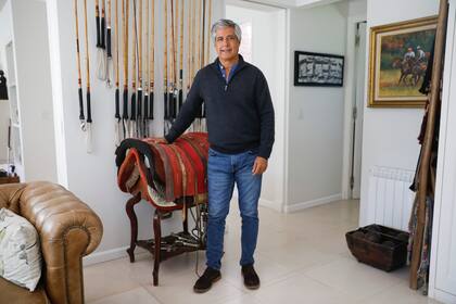 Benjamin Araya llegó a tener 9 goles de handicap; ahora quiere, como directivo, "devolver al polo un poco de lo mucho" que el deporte le dio.