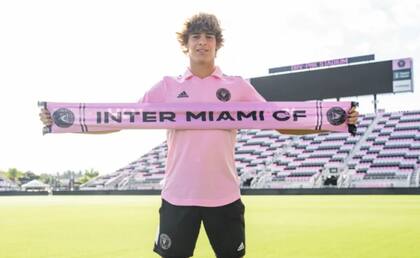 Benjamín Cremaschi con la camiseta del Inter de Miami