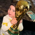 Cumple años el bebé más famoso de la selección: el tierno saludo de Enzo Fernández y Valu Cervantes