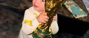 Cumple años el bebé más famoso de la selección: el tierno saludo de Enzo Fernández y Valu Cervantes