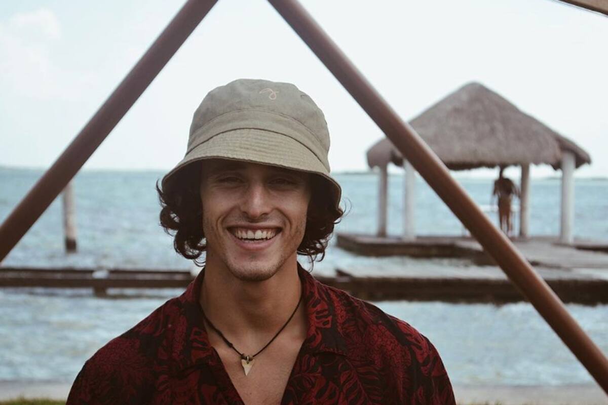 Benjamín Gamond, el joven atacado a machetazos por un hombre en una playa de México, murió ayer en el DF.