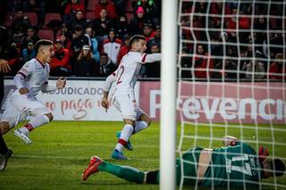 El ex jugador de Racing que se destapó y el penal atajado por Chaves: Huracán cortó una larga racha en Santa Fe