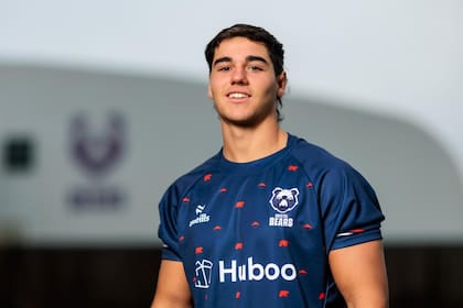 Benjamín Grondona apoyó un try para Bristol Bears