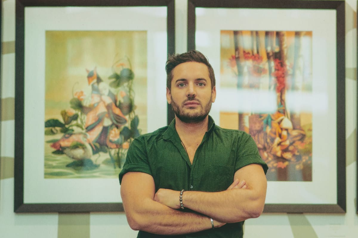 Benjamin Lacombe es autor e ilustrador de más de cuarenta libros