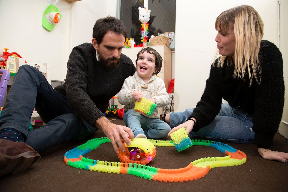 Benjamín Ronco y Delfina Herrera Paz, papá y mamá de Antonio, forjaron una amistad después del nacimiento de su hijo