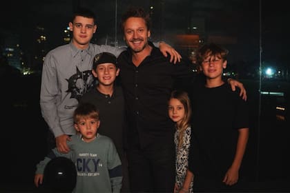 Benjamín Vicuña celebró su cumpleaños y no todos sus hijos estuvieron presentes