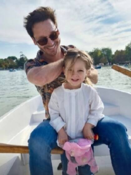 Benjamín Vicuña se reencontró con su hija Magnolia en Madrid, y luego él regresó a la Argentina