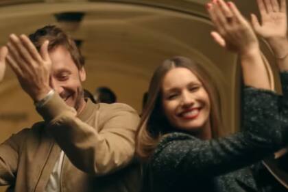 Benjamín Vicuña y Pampita juntos en un comercial que se grabó en abril en Chile