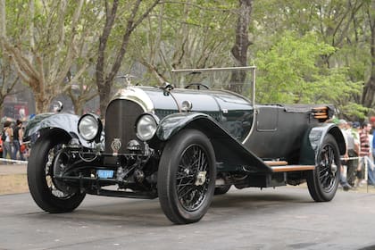 Bentley 3000 de 1927, una de las joyas de la muestra especial por el centenario de la marca inglesa