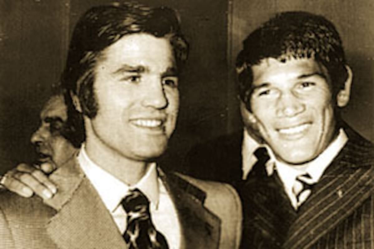 Benvenuti y Monzón, toda una postal; tras ganarle al italiano, nació la leyenda del argentino