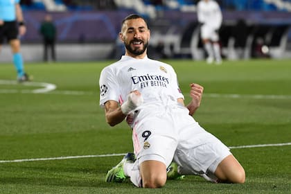 Benzema y la apertura del marcador para el Madrid.