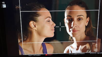 Berenice Bejo y Martina Gusmán