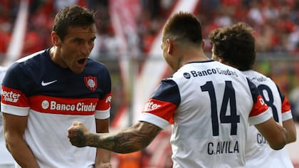 Bergessio marcó su segundo gol desde la vuelta al Ciclón