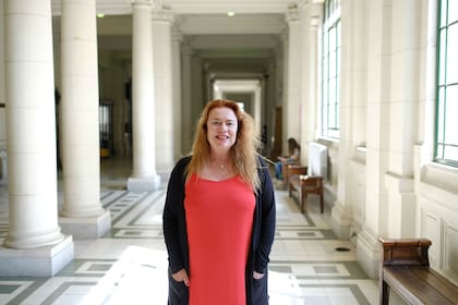 Bergman es la segunda rectora en los 150 años del Colegio