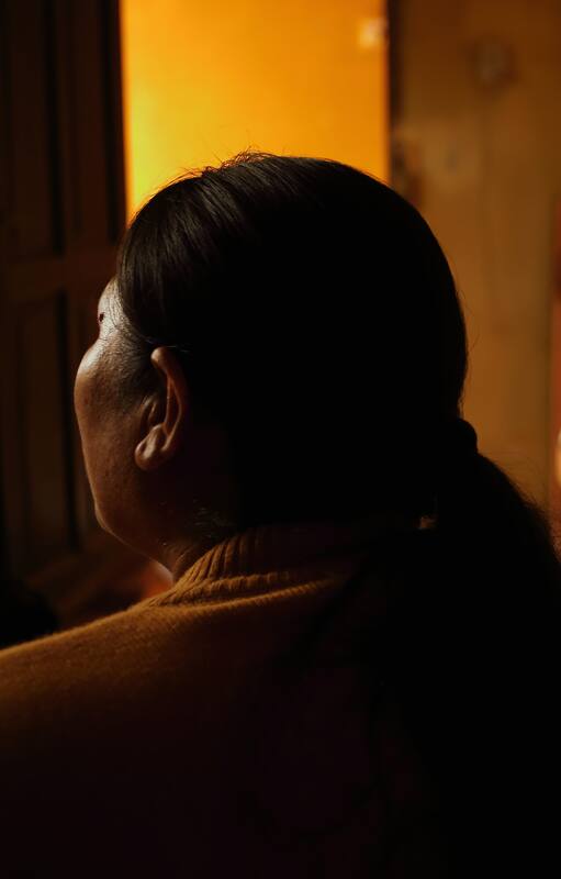 Bernarda (nombre ficticio, su identidad se resguarda), en el lugar donde cumple prisión domiciliaria por narcotráfico: la casa de una amiga argentina en Salvador Mazza, Salta