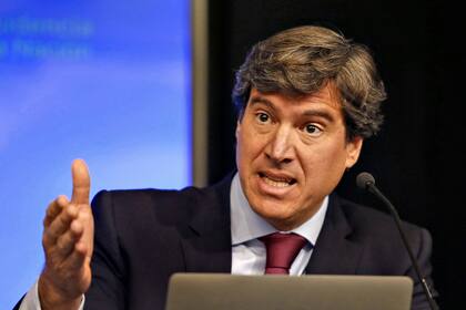 Bernardo Saravia Frías