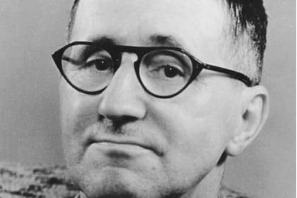 Bertolt Brecht nació el 10 de febrero de 1898