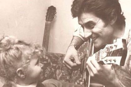 Berugo junto a su hija María