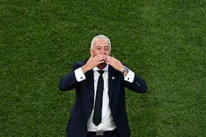 Alfaro logró el triunfo “más importante” de su vida y así motivó a Paraguay ante Alemania: “26 guerreros”