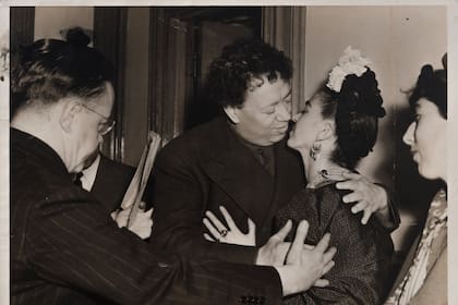 Beso con Frida, una imagen icónica de Diego Rivera