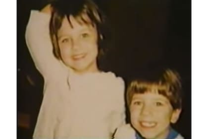 Beth acosaba sexualmente a su hermano