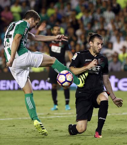 Betis y Sevilla igualaron en Sevilla
