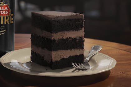 Betunoire: torta de chocolate con praliné de avellanas, de Damián Betular.