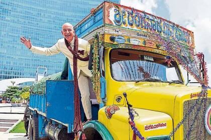 Bezos lanzó Amazon en la India