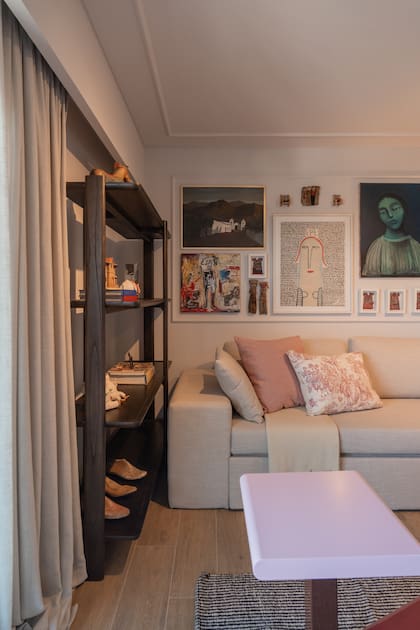 Biblioteca: El Mueble SRL