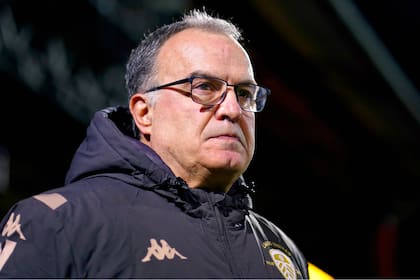 Bielsa depositó de nuevo a Leeds al tope del Championship