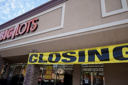 Big Lots, que alguna vez operó cerca de 1.300 tiendas en 48 estados, no pudo resistir la presión del mercado y la falta de éxito (Archivo)