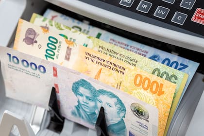 Billetes de diferente denominación