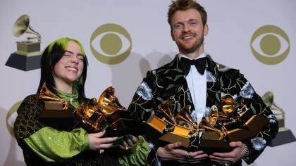 Billie Eilish y su hermano Finneas compusieron el disco de la cantante en una pequeña habitación de su casa en Los Ángeles.