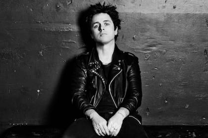 Billie Joe Armstrong habla del proceso creativo que utilizó para las canciones de Green Day y sus proyectos solistas