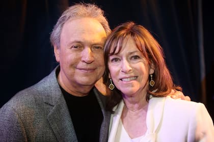 Billy Crystal y su mujer, Janice Crystal