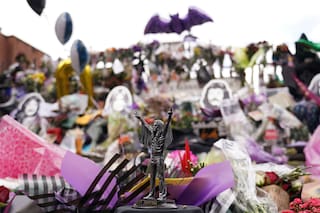 Birmingham despide con emoción a Ozzy Osbourne con su familia entre lágrimas