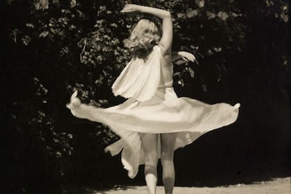 Biyina Klappenbach x Anatole Saderman, en Fundación CIFHA