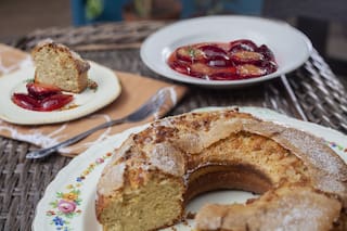 Bizcochuelo de vainilla con cerezas: “Pastel della Mamma”