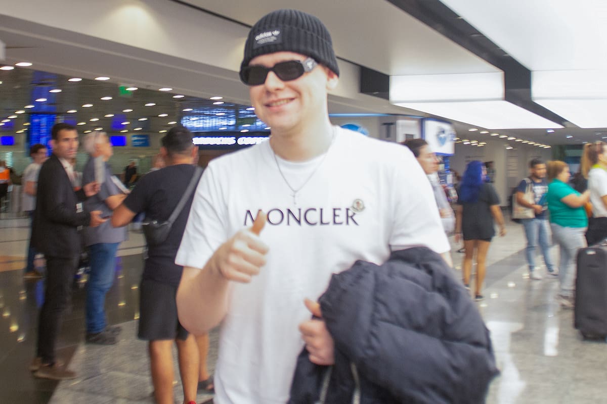 Bizzarrap volvió a la Argentina para empezar a prepararse para sus shows de abril en el Hipódromo de Palermo