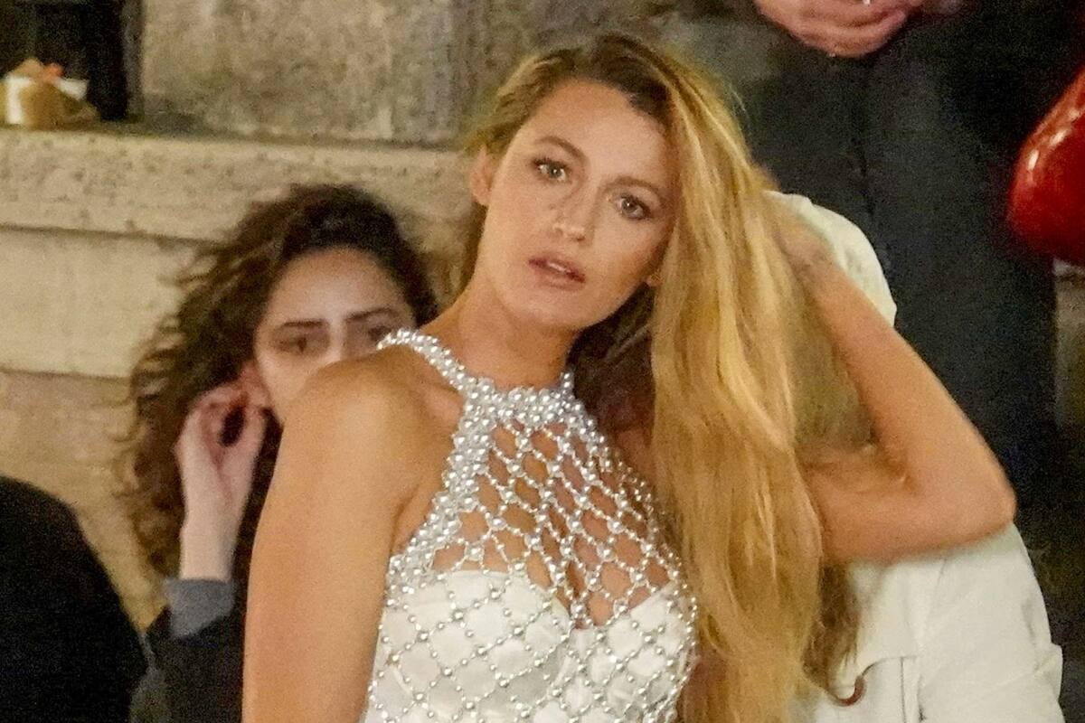 Blake Lively desafió la oscura maldición de las joyas de Elizabeth Taylor, en una glamorosa producción: “¡Tengo su collar en mis manos!”