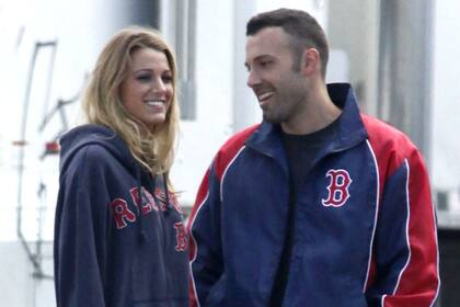 Blake Lively recibe directivas de Ben en el rodaje de The Town