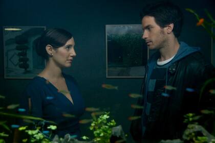 Blanca Lewin y Santiago Cabrera en la chilena La vida de los peces de Matías Bize