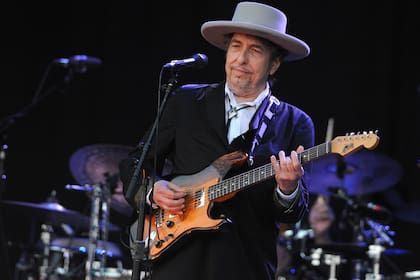 Efemérides del 13 de octubre: hoy se cumple un nuevo aniversario de la obtención del Premio Nobel de Literatura por parte de Bob Dylan