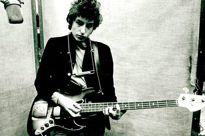 "Escuchar el golpe de redoblante que abre el tema fue como sentir que alguien abría las puertas de mi cerebro de una patada", sentenció Bruce Springsteen
