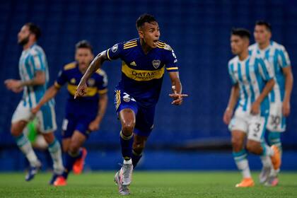 Villa grita con todas las ganas el gol que garantizó el pasaje a las semifinales