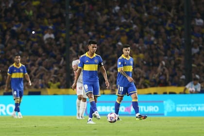 Boca debe reencausar sus objetivos, mientras busca al nuevo entrenador que sustituya al despedido Hugo Ibarra