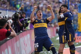 Boca derrota 2-0 a River en el clásico argentino y se clasifica a la Copa Libertadores