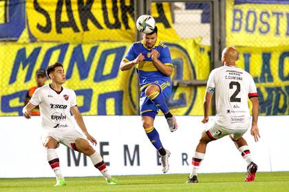 Boca, frente a Patronato; podrían medirse pronto por la Supercopa Argentina, pero ya no en Abu Dhabi