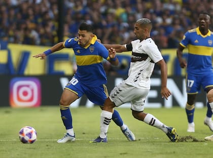 Boca gana, pero también sufre; al DT Hugo Ibarra le cuesta dar con la identidad del equipo