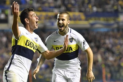 Boca Juniors superó por 3 a 0 a Arsenal de Sarandí en un encuentro disputado por la fecha 22 de Primera División. Gonzalo Maroni (20), autor del tercer gol, festeja el tanto convertido en su debut.